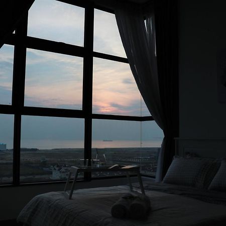 Melaka Atlantis Stayyoung*Sea View*Jonker*12Pax Exterior photo