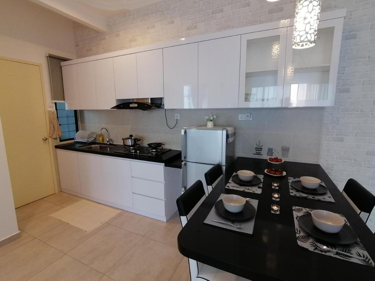 Melaka Atlantis Stayyoung*Sea View*Jonker*12Pax Exterior photo